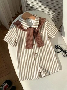 SHEIN 中性新生兒男嬰/女嬰 2件組 春夏休閒可愛卡其色條紋短袖連身衣與棕色針織披肩套裝，男嬰套裝，男嬰夏季衣物，柔軟舒適 - 棕色 - 查看 5