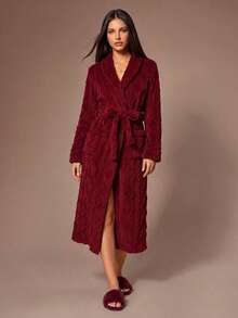 Lazeform Bata de mujer con patrón floral, bolsillos dobles, ribete de empalme de terciopelo, perfecta para verano, otoño e invierno, acogedora y esponjosa - Burdeos - Ver 1
