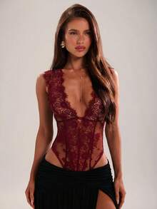 SHEIN BAE بودي سوت نسائي من الدانتيل مثير ومتعدد الاستخدامات للمواعدة والخروجات - عنابي اللون - مشاهدة 1