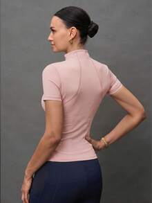 Activina 女款素色短袖拉鍊半開襟立領馬術襯衫 - 粉色 - 查看 8