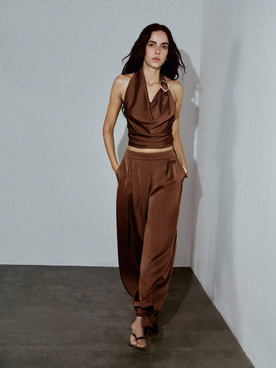 MOTF PREMIUM TOP CORTADO CON CUELLO FRUNCIDO Y DRAPEADO, ESPALDA DESCUBIERTA Y ESTILO HALTER URBANO PARA PRIMAVERA Y VERANO - Café integral - Ver 1