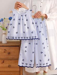 SHEIN Vintaside Kids 少女夏季黑白簡約優雅風直條紋花卉刺繡無袖上衣與寬腿褲套裝，適合日常出遊、休閒旅遊、校園穿搭、派對活動及拍照穿搭 - 藍色 - 查看 3