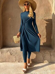 Swim Mulvari Burkini de falda maxi con nudo retorcido negro, elegante ropa de playa para vacaciones - Agua verde azul - Ver 5