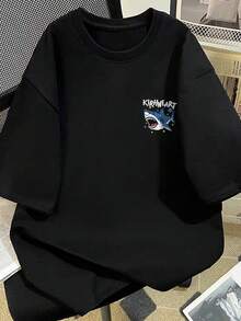 Resyla Men Herren Hai Muster T-Shirt | Straßen-Stil Rundhals Shirt mit sternförmigen Buchstaben | Geeignet für Campus-Leben, Straßen-Stil, Musikfestivals, Treffen mit Freunden und tägliche Fahrten; perfekt für Frühling und Sommer. - Schwarz - Übersicht 4