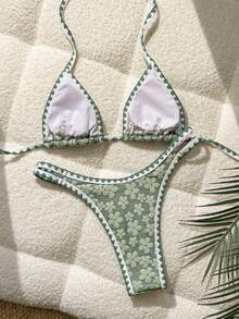SHEIN Swim 2026春夏新款女款綠色紋理花卉比基尼套裝，白色鉤編飾邊掛脖三角上衣，高衩三角泳褲，清新田園度假泳裝套裝 - 綠色 - 查看 2