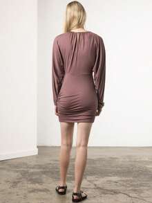 KÆRIA Hus Vestido Mini Drapeado Sian - Mezcla de Modelo, Volumen Suave, Asimétrico - Rosa Quemado - Fiesta, Verano, Vestido Marrón - Burdeos - Ver 3