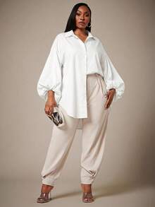 SHEIN SXY Blus Ukuran Plus Asimetris Tombol Depan Plain Casual - Putih - View 5