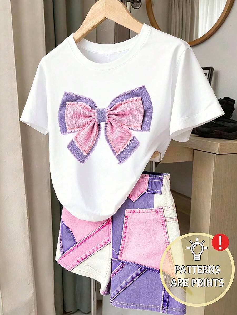 SHEIN 2件組少女休閒夏季蝴蝶結印花圓領短袖針織T恤與3D印花仿牛仔軟針織短褲套裝,夏季,新SS26時尚,夏季穿搭 - 彩色 - 查看 1