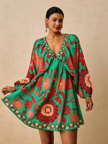 Travachic Vestido mini de manga larga con cuello en V y estampado para mujer talla grande, adecuado para vacaciones estilo bohemio, estampado floral pequeño verde y varias ocasiones incluyendo Año Nuevo, fiesta de Navidad, Acción de Gracias, fiesta elegante, boda, etc. - Verde - Ver 4