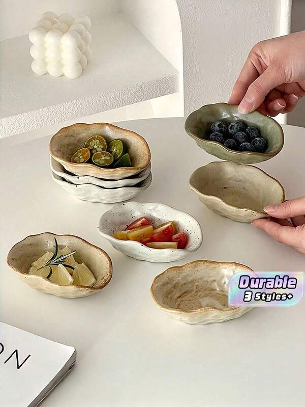 Japanese Style Ceramic Dipping Dish Household Soy Sauce Vinegar Seasoning Dish Dipping Sauce Bowl Small Pickles Small Dishes Cafes Homes Restaurants Sashimi Gyoza Hot Pot Glazed Condiment Cup Side Dish Tableware Minimalist Zen Decor Gift