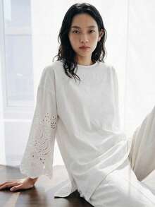 FRIFUL 女款圓領刺繡休閒百搭日常穿著薄款T恤 - 白色 - 查看 13