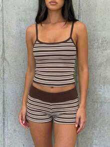 SHEIN EZwear 女款條紋拼接吊帶上衣與短褲休閒日常套裝 - 彩色 - 查看 5