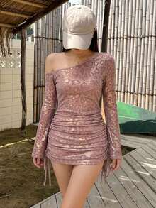 DAZY 女款夏季單肩抓皺綁帶沙灘罩衫，性感極簡半透長袖泳裝外罩 - 粉色 - 查看 3