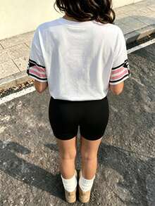 2件組青少年女孩休閒街頭風字母印花短袖上衣 & 單車短褲套裝，粉色與黑色拼接，活力風格，適合跑步、跳躍、日常出遊與運動 - 彩色 - 查看 2