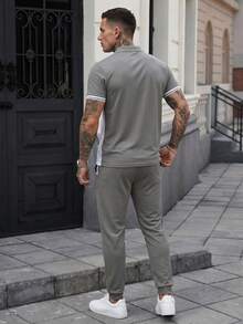 Manfinity CasualCool Men's Minimalist Button Half-Placket Short Sleeve Contrast Color Polo Shirt And Drawstring Waist Pocket Long Pants Set - White - View 2