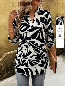 EMERY ROSE Women's Fashionable Elegant Printed V-Neck Blouse - Pullover Shirt - Minimalist Office Commute Style - Daily Wear - Date - Black and White - View 3