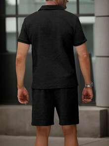 Manfinity Homme 男士纯色 Polo 衫和短裤套装，休闲简约，适合日常穿着 男士两件套休闲装 休闲加大两件套 男士休闲两件套 男士服装 男士 T 恤套装 两件套 男士服装 两件套 男士夏季服装 男士 T 恤套装 男士两件套休闲两件套 男士两件套 - 黑色 - 查看 2