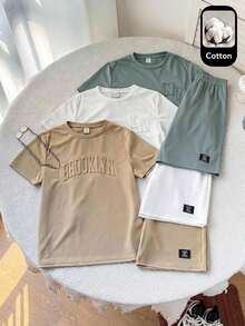 SHEIN 3套買3送3兒童青少年男童休閒風壓紋圓領短袖T恤基本款短褲多件套裝，夏季上衣，夏季短褲，適合春夏季約會、家庭聚會、返校季、婚禮季、運動、生日派對 - 彩色 - 查看 3