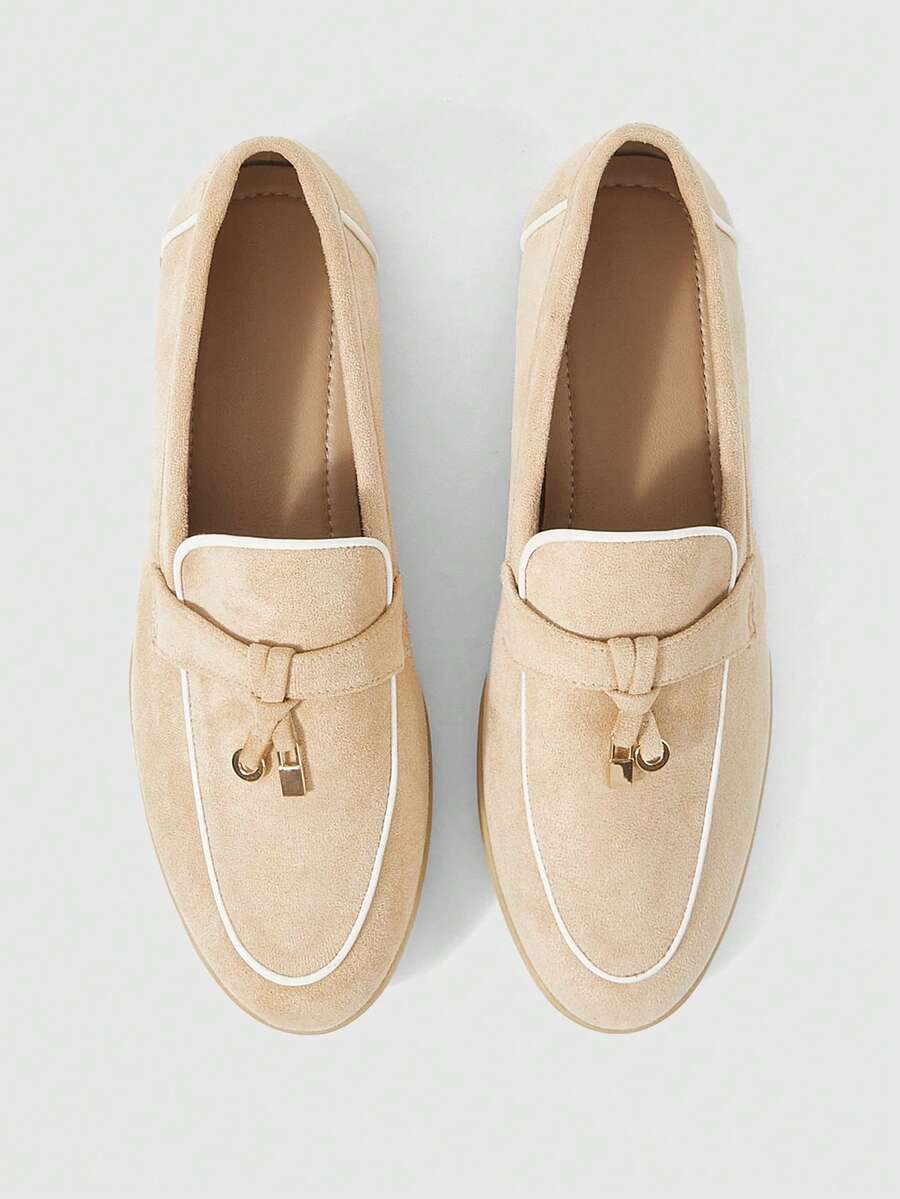 Sleekvia Ladies Pointed Tassel Decorative Loafers Casual Versatile Commuter Casual Glove Flats, Multi-Purpose Daily Wear, Suitable For Spring, Easter, Valentin - White apricot - View 1