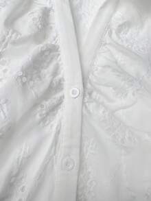 SHEIN 女款基本款短袖上衣，襯衫領，鈕扣開襟，前開式設計，刺繡面料，百褶設計，精緻優雅，同材質繫帶；舒適休閒，適合休閒度假、約會、好友聚會、家庭聚餐、晚餐；逛街購物，時尚性感街頭風 - 白色 - 查看 7