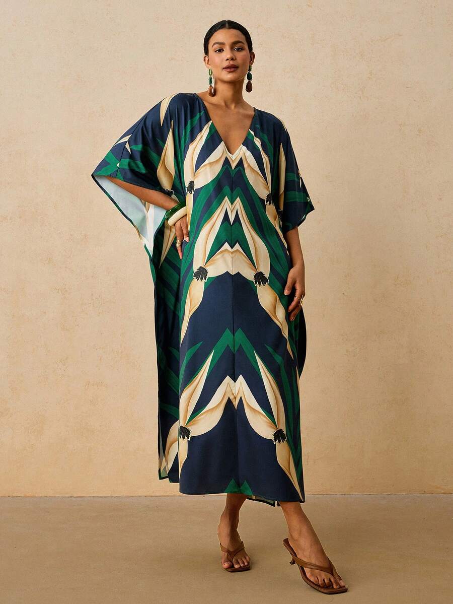 Travachic Plus Size Women's Vacation Style Printed V-Neck Batwing Sleeve Loose Casual Dress Tropical Plant Print Robe - Green - View 1