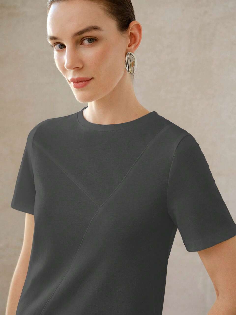 WOMEN'S SUMMER SOLID COLOR ASYMMETRIC SPLIT DESIGN ALL-MATCH VERSATILE ROUND NECK SHORT SLEEVE T-SHIRT TOP
