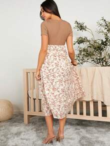 SHEIN Maternity Floral Patchwork Nursing Dress - Khaki - View 5