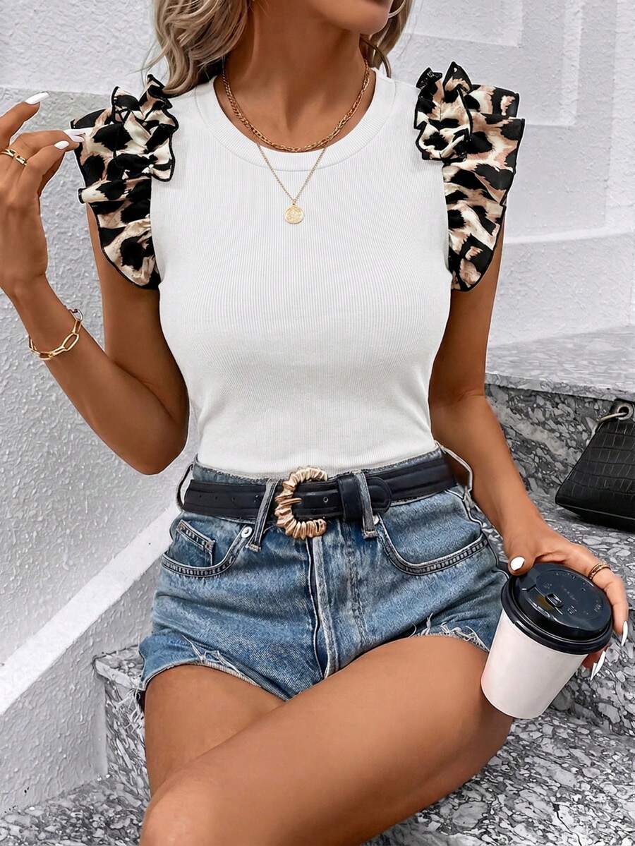 SHEIN Clasi 女款夏季豹紋短袖荷葉邊T恤 - 白色 - 查看 1