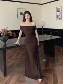 Modelyn 女款網紗露肩收腰抓皺優雅婚禮約會洋裝 - 棕色 - 查看 4