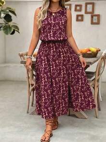 EMERY ROSE Plus Size Ditsy Floral Round Neck Casual Commuter Split Hem Dress - Purple - View 3