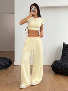 SHEIN PETITE 女款簡約休閒短袖上衣與寬鬆長褲兩件套居家服 淡黃色 夏季 小碼女款 - 淡黃色 - 查看 5