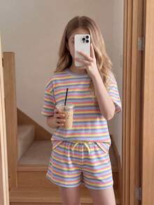 SHEIN 兒童青少年女孩寬鬆休閒簡約舒適圓領無袖條紋T恤短褲套裝 - 彩色 - View 8