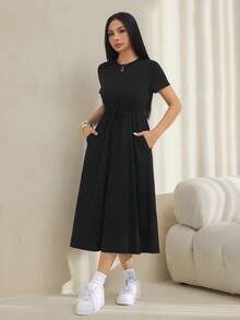 SHEIN PETITE 女款素色圓領百褶休閒派對短袖洋裝 - 黑色 - 查看 4