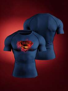 SUPERMAN X SHEIN RISE LYT Camiseta deportiva de manga corta con estampado geométrico y mangas raglán para hombre, gimnasio - azul real - Ver 1