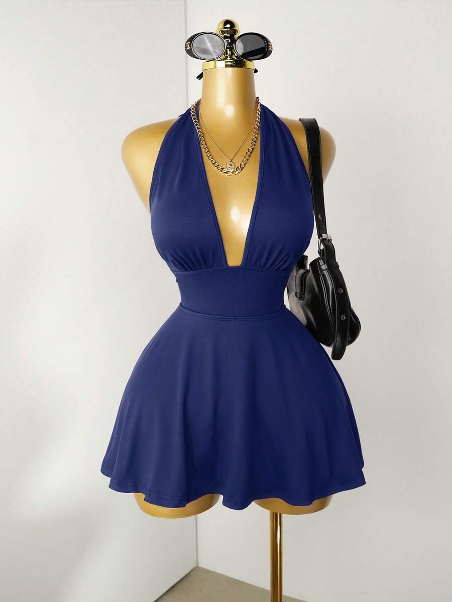 Mistrie Black Tight-Fitting Romper With Deep V-Neck, Backless Strap
