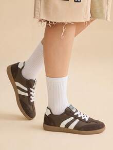 CUCCOO EASI Damen Sneaker mit flacher Sohle und runder Zehenpartie, lässig und vielseitig, College-Sportbekleidung Damen Schuhe - Schokoladenbraun - Übersicht 4