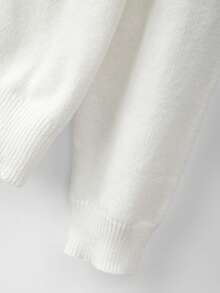 GlowEve CURVE Plus Size Casual Round Neck Contrast Color Heart Button Embroidery Bow Long Sleeve Cardigan - White - View 5