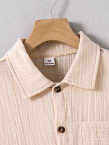 SHEIN Mirajuku 2pcs Tween Boy Knit Textured Vertical Stripe Short Sleeve Shirt And Matching Casual Shorts, Blended Fabric, Skin-Friendly Soft And Breathable. - Apricot - View 3