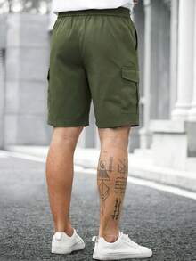 Manfinity CasualCool 男士素色抽繩腰時尚休閒短褲 - 軍綠色 - 查看 2