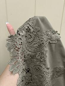 GalTyme Kaos Lengan Pendek Ukuran Besar Motif Salju Musim Semi - Olive Green - View 7
