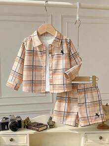 Souflis Souflis 3pcs/Set Baby Boys Casual Fashion Print Pattern Button Long Sleeve Shirt, Round Neck Sleeveless Vest And Shorts Set Suitable For Spring/Summer Vacation, Sports, College, Party And Photography Baby Boys Set Baby Boy Summer Outfit Toddler Boy Clothes Summer Sets Baby Boy Casual Set Summer Wear For Boys - Multicolor - View 3
