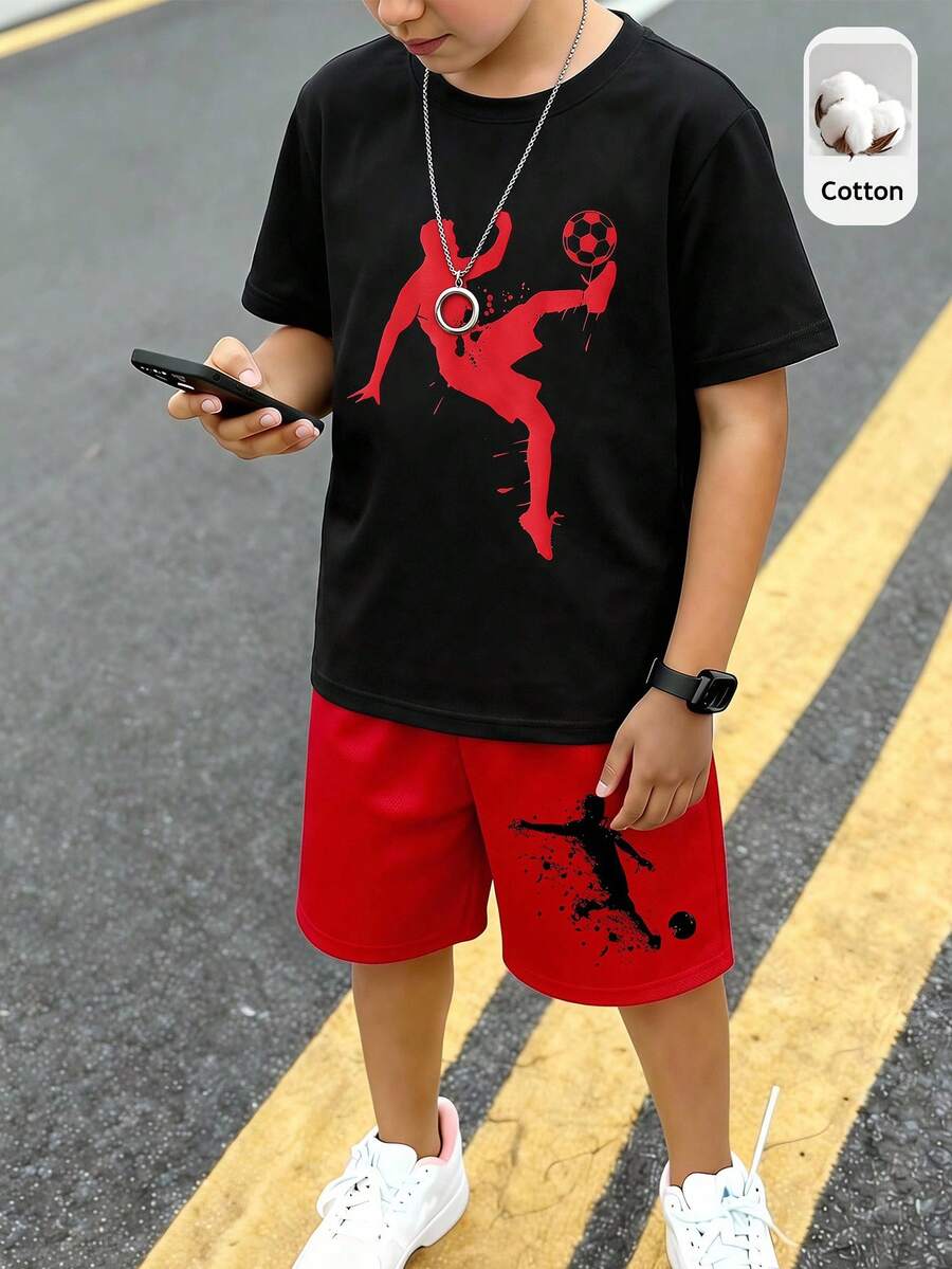 青少年男童休閒簡約運動風足球圖案足球賽事運動圖案剪影街頭風圓領短袖短褲2件組適合夏季