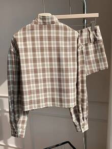 Comfortcana Women's Plaid Long Sleeve Jacket And Shorts Casual 2 Pieces Set - Khaki - View 2