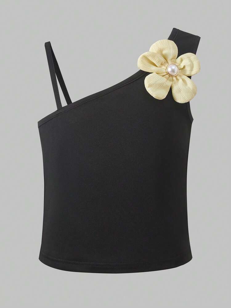 SHEIN Sparklyn 春/夏 2件組女童服裝套裝，無袖吊帶上衣 + 黃色短褲，吊帶上衣配細肩帶與胸前黃色花朵裝飾，清新甜美風格；黃色短褲採用提花面料配珍珠裝飾與藍色緞帶，精緻俏皮設計，整體甜美可愛風格，適合女童日常外出、居家穿著等 - 彩色 - 查看 7