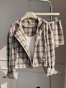Comfortcana Women's Plaid Long Sleeve Jacket And Shorts Casual 2 Pieces Set - Khaki - View 4