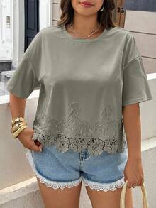 GalTyme Kaos Lengan Pendek Ukuran Besar Motif Salju Musim Semi - Olive Green - View 9