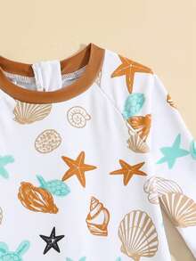 SHEIN 婴儿拉链泳衣，海洋生物鲨鱼印花。夏季海滩度假必备时尚单品。长袖设计，蓝色撞色，可爱的鲨鱼和海洋生物卡通图案。生动活泼。适合可爱的男宝宝在海滩玩耍时穿着。 - 彩色 - 查看 4
