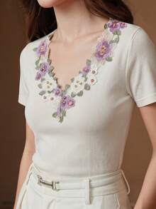 Anewsta Women's New Elegant French Romantic Floral Hollow-Out Embroidery Rhinestone V-Neck Short Sleeve Top, Summer - White - View 2