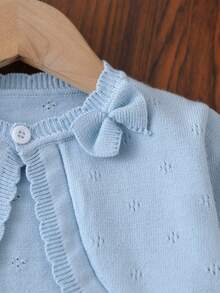 SHEIN Elladie kids 女嬰針織開襟長袖短版披肩外套 春秋款 舒適優雅 純色蝴蝶結設計 夏季防曬 時尚可愛 適合秋冬居家、戶外、度假場景的休閒百搭外套 - 藍色 - 查看 7