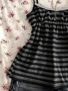 IslaSuriya Camisole Wanita Motif Garis Retro Kasual Musim Panas Gaya Y2K - Hitam - View 3